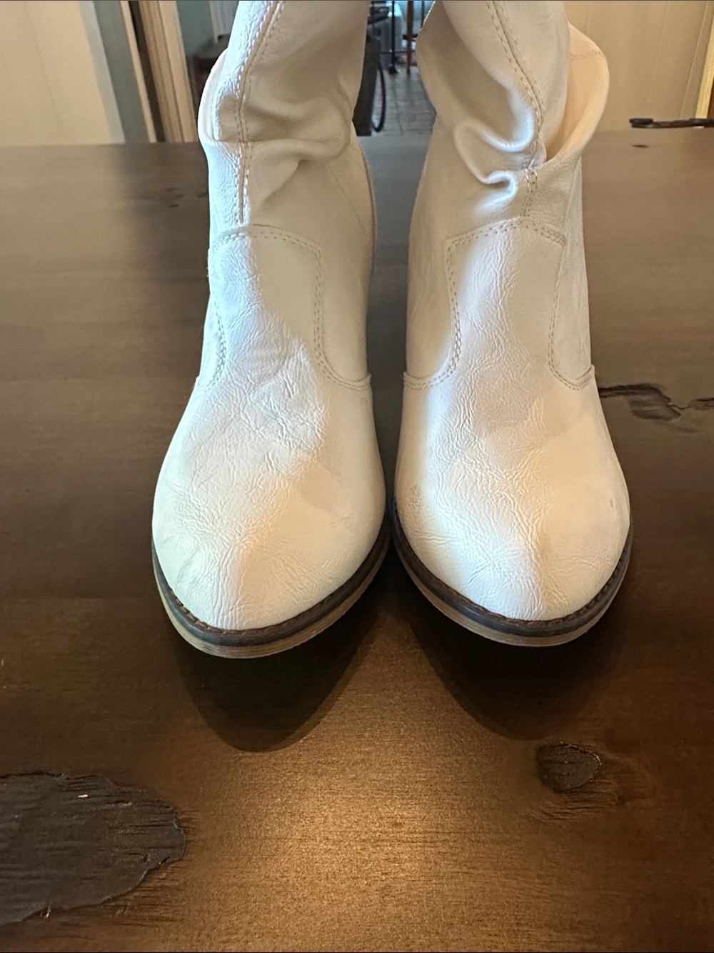 Charles Albert White Slouchy Western Ankle Boots Size 10 - Picture 4 of 10